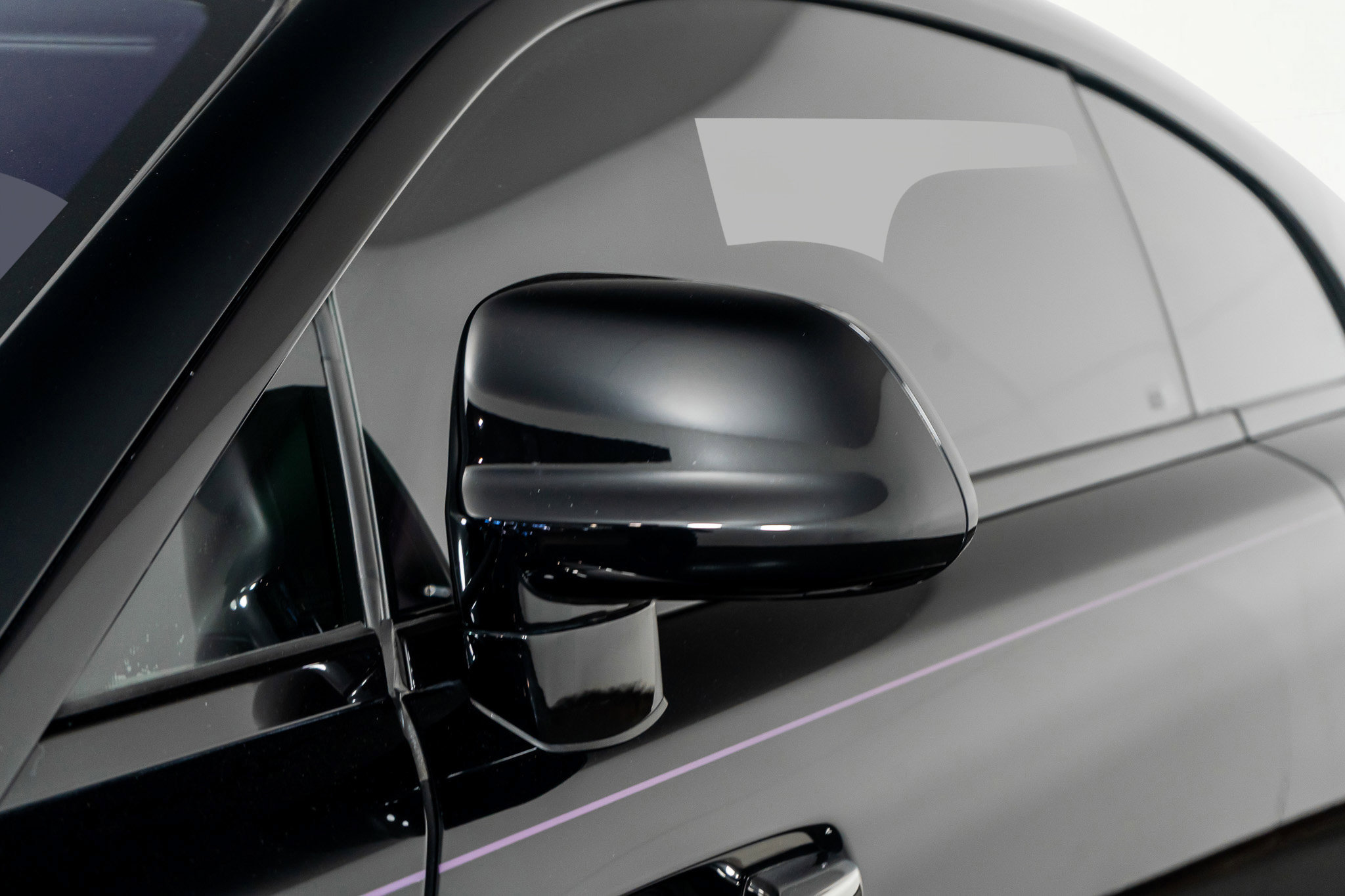 Used 2020 Rolls-Royce Wraith RWD image 27
