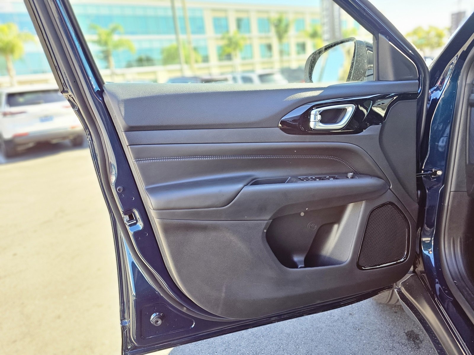 New 2026 Jeep Compass Latitude image 20