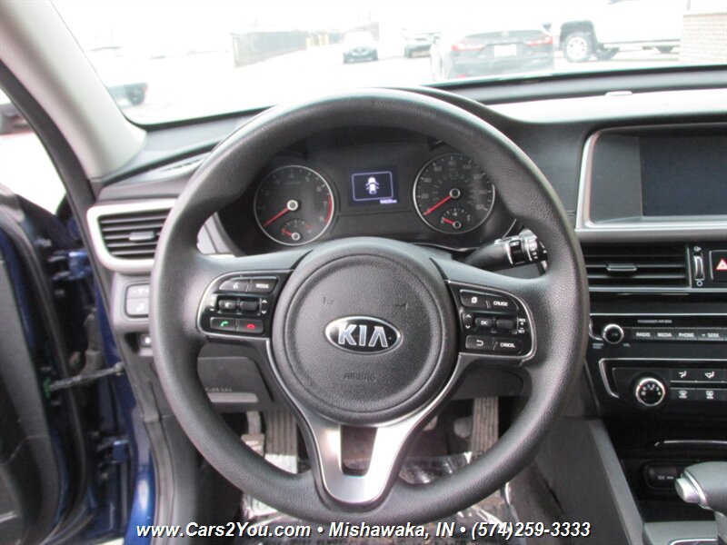 Used 2018 Kia Optima LX FWD image 21