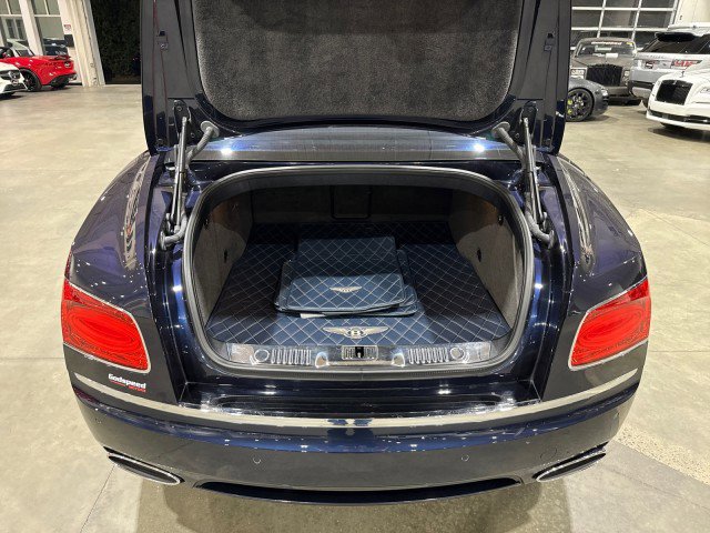 Used 2015 Bentley Flying Spur W12 image 17