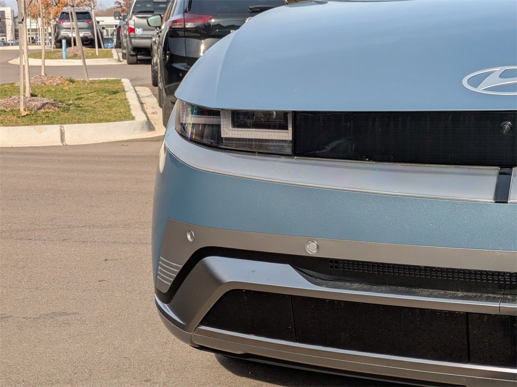 New 2026 Hyundai Ioniq 5 Limited image 9