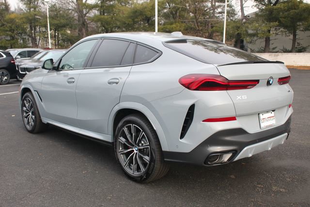 New 2026 BMW X6 xDrive40i w/ Climate Comfort Package image 5