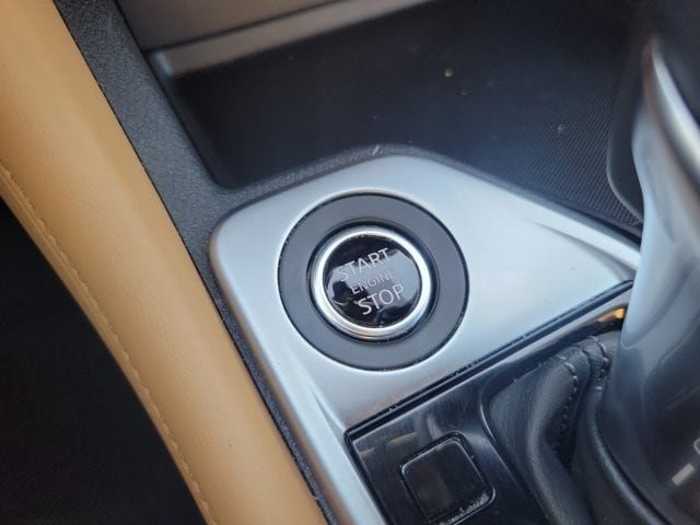 Used 2022 Nissan Sentra SV w/ SV Premium Package FWD image 32