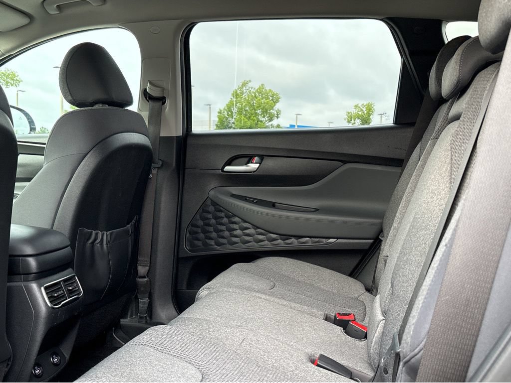 Used 2022 Hyundai Santa Fe SEL AWD/4WD image 16