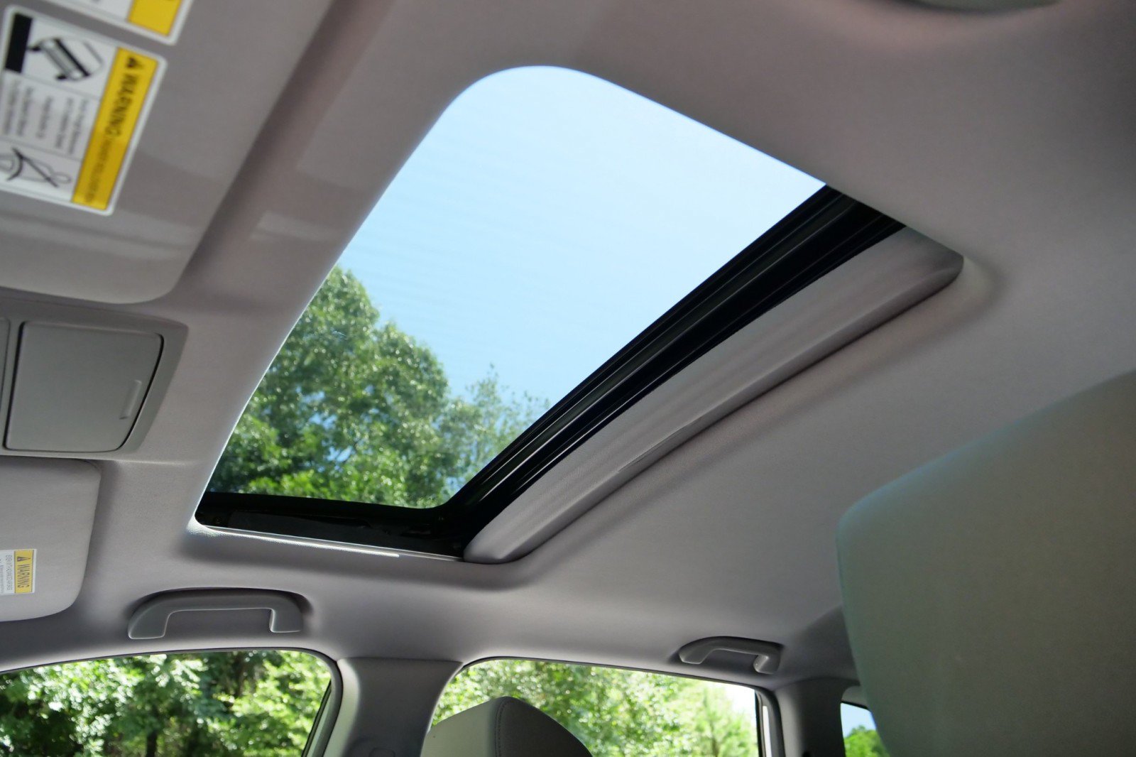 Used 2019 Honda CR-V EX image 12