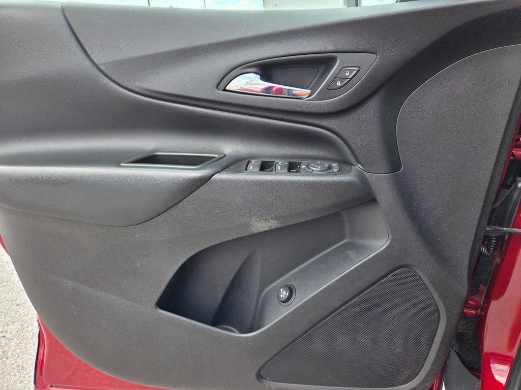 Used 2020 Chevrolet Equinox LT image 21