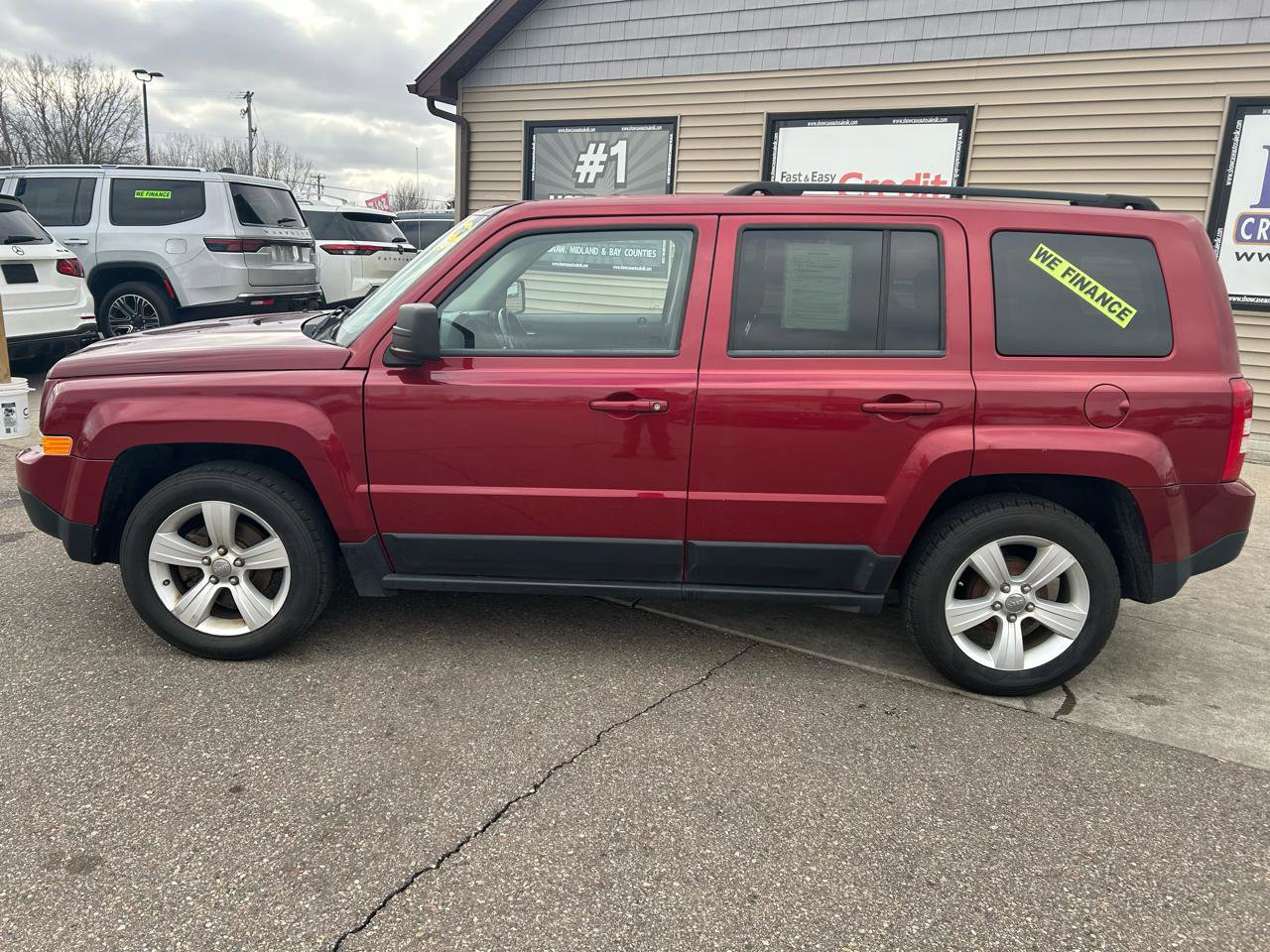 Used 2014 Jeep Patriot Latitude image 8