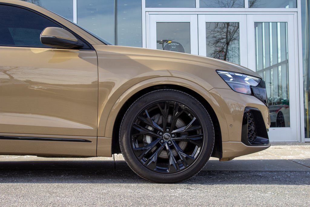 Used 2025 Audi Q8 Prestige image 5