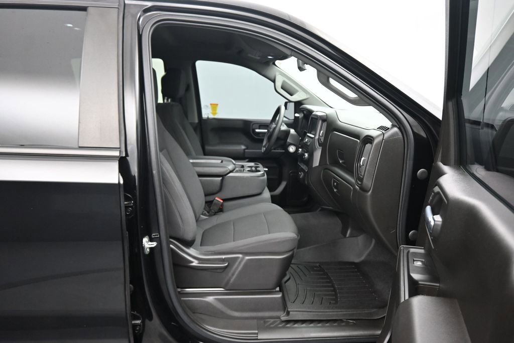Used 2021 Chevrolet Silverado 1500 Custom Trail Boss AWD/4WD image 40