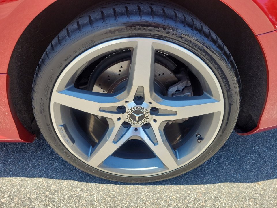 Used 2017 Mercedes-Benz SL 550 image 23