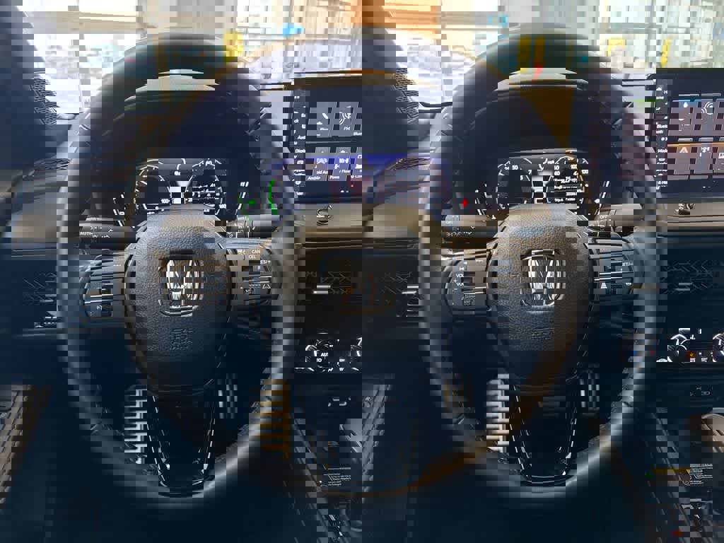 Certified 2025 Honda Accord Sport image 24