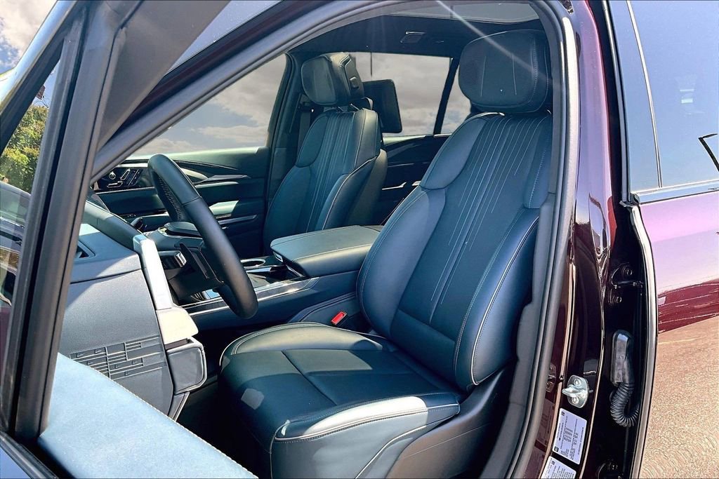 Certified 2025 Cadillac Escalade IQ Sport 2 image 21