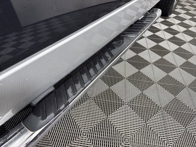 Used 2012 Ford F150 XLT w/ XLT Chrome Pkg image 12