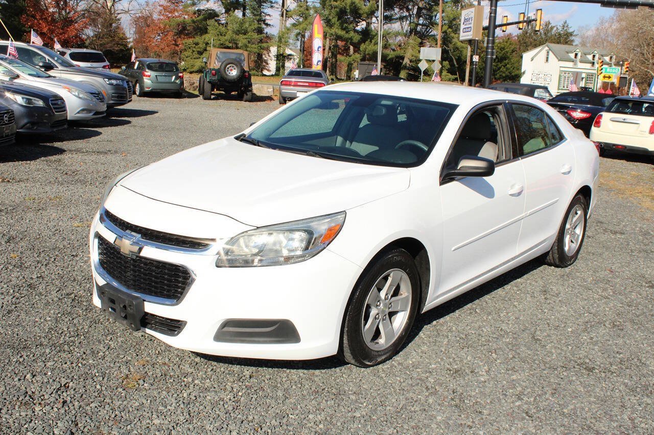 Used 2014 Chevrolet Malibu LS w/ Protection Package FWD image 2