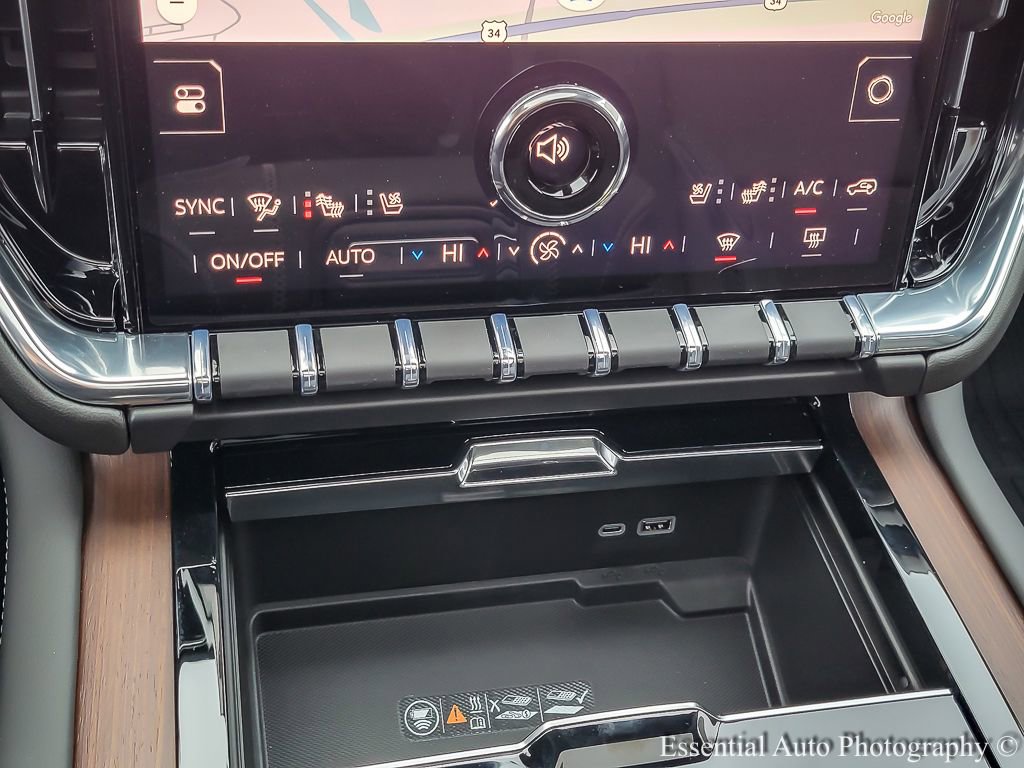 New 2026 GMC Yukon Denali w/ Sun & Power Step Package image 17