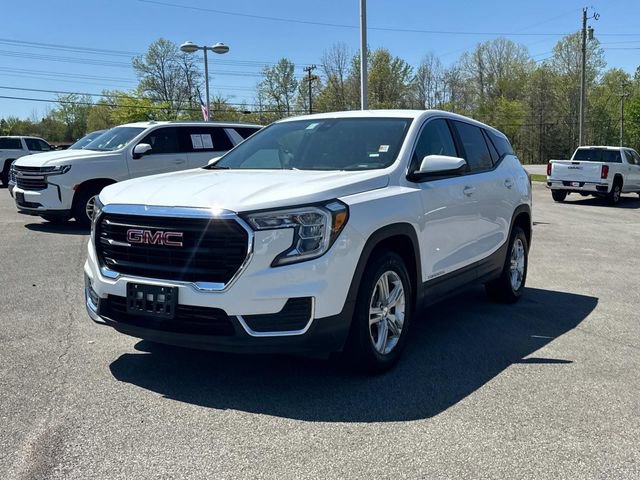 Used 2024 GMC Terrain SLE AWD/4WD image 8
