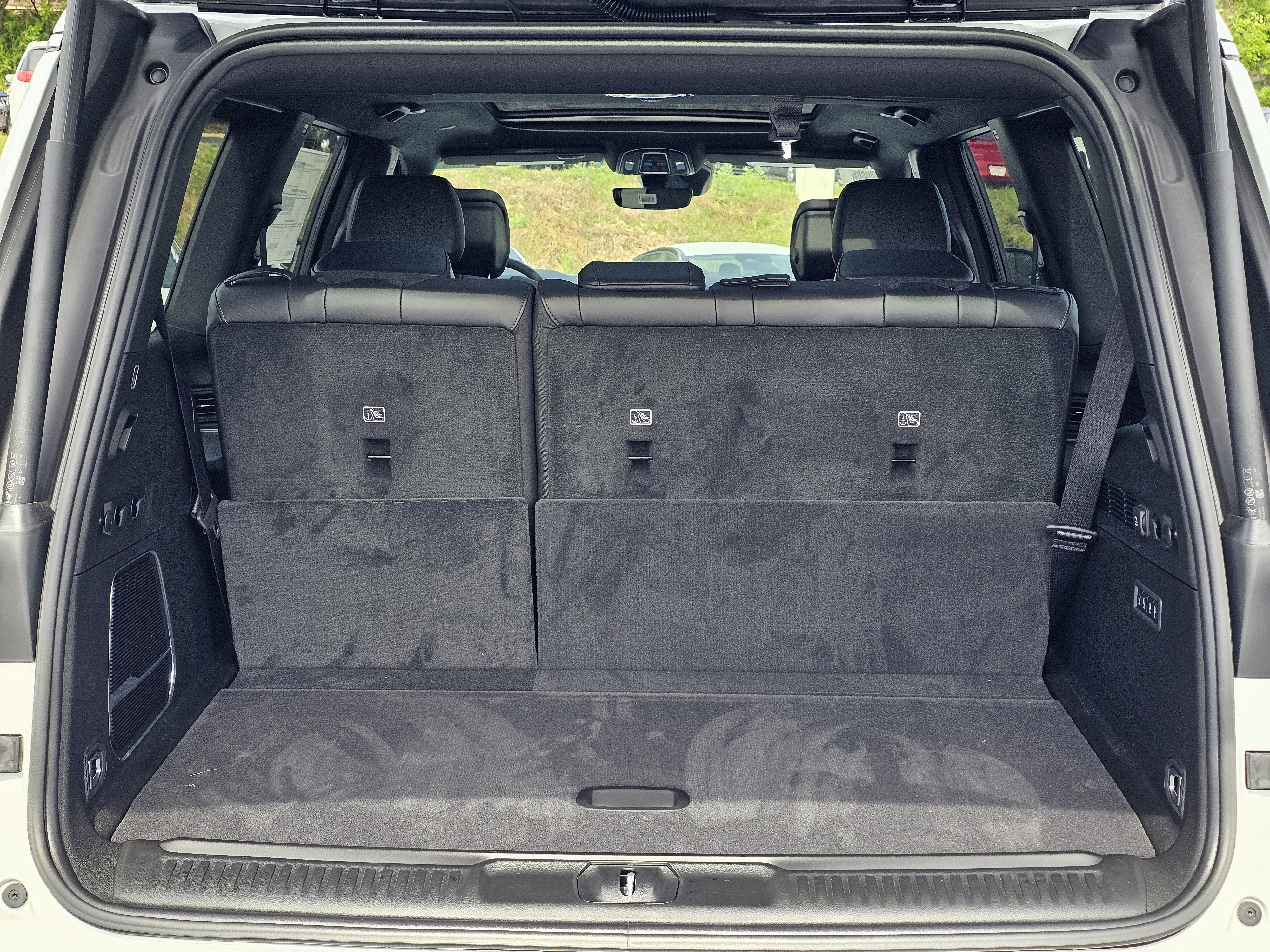 New 2026 Jeep Grand Wagoneer 2WD image 11