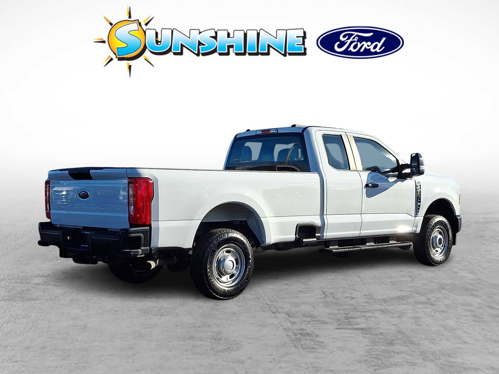 Certified 2023 Ford F250 XL w/ Snow Plow Prep Package AWD/4WD image 6