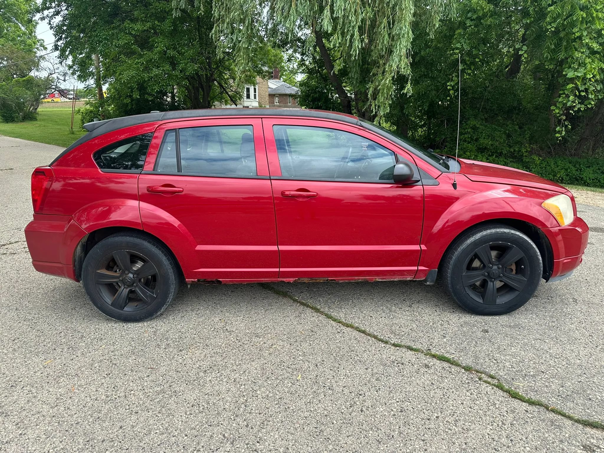 Used 2012 Dodge Caliber SXT FWD image 5