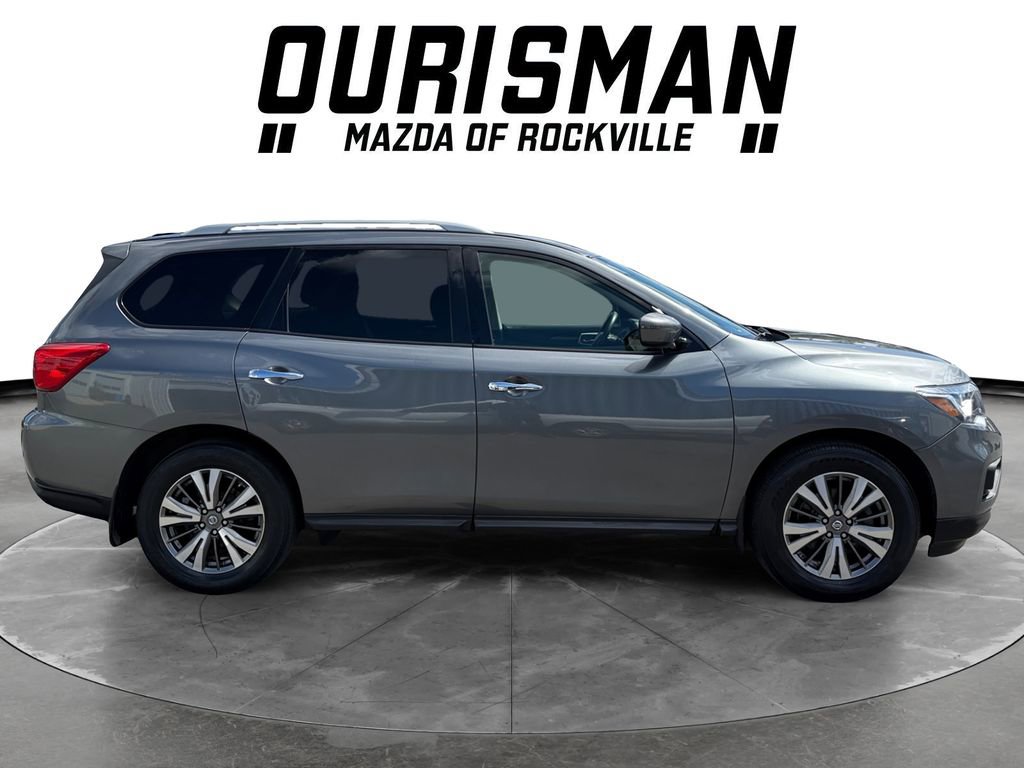 Used 2019 Nissan Pathfinder S image 7