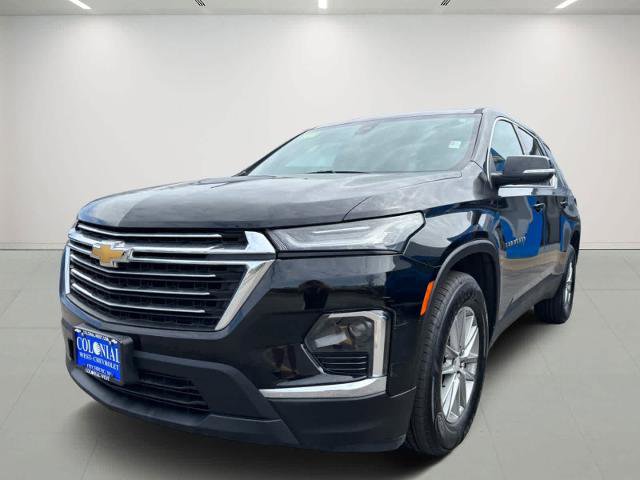 Used 2023 Chevrolet Traverse LT image 2