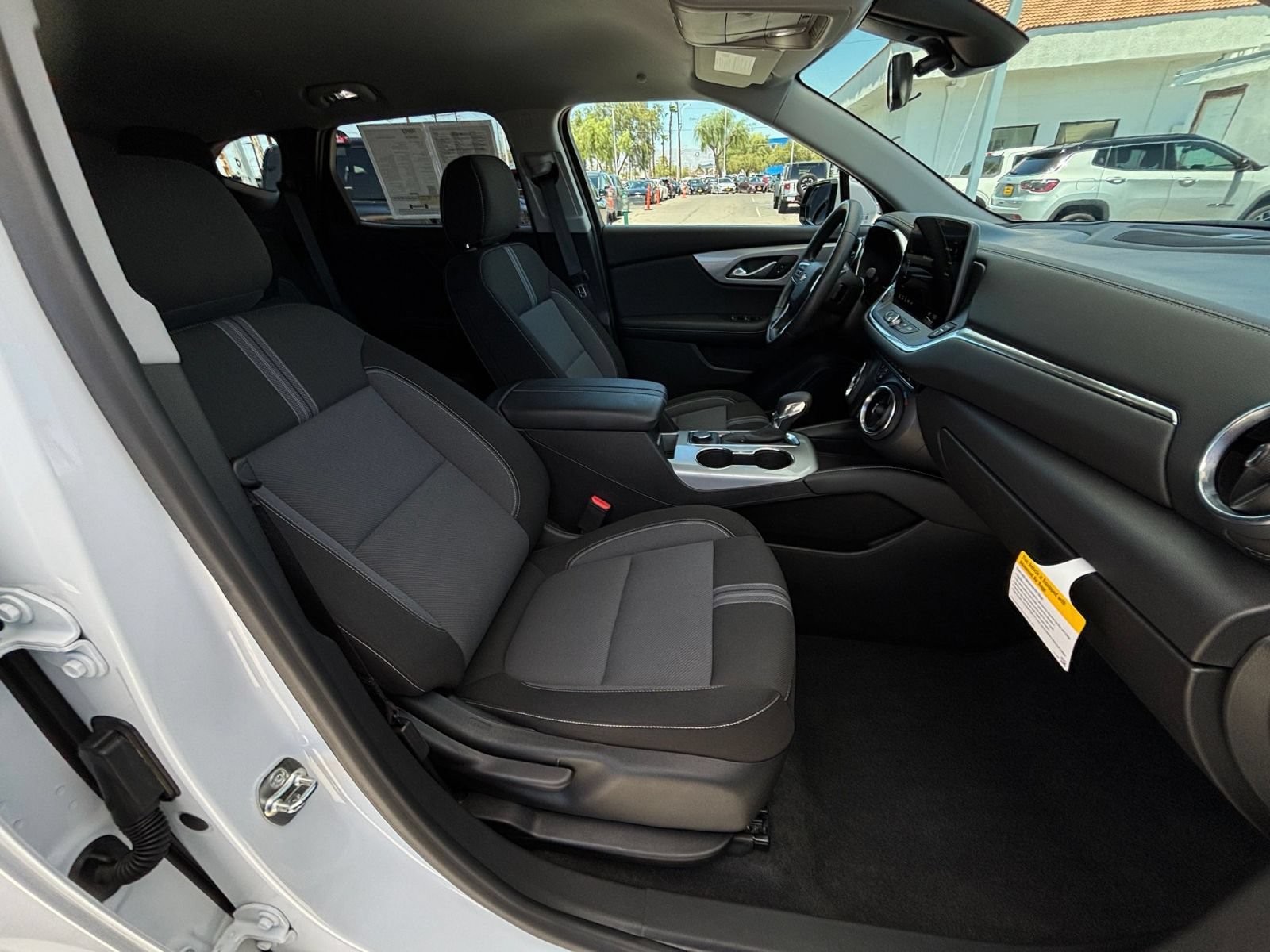 Used 2026 Chevrolet Blazer LT FWD image 36