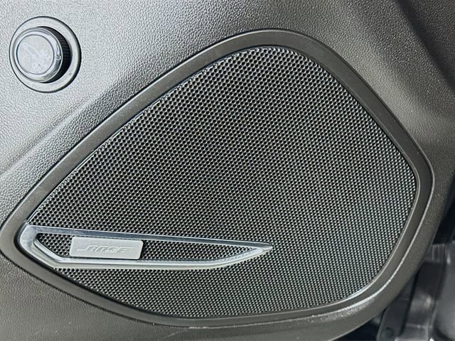 Used 2023 Buick Envision Avenir image 18