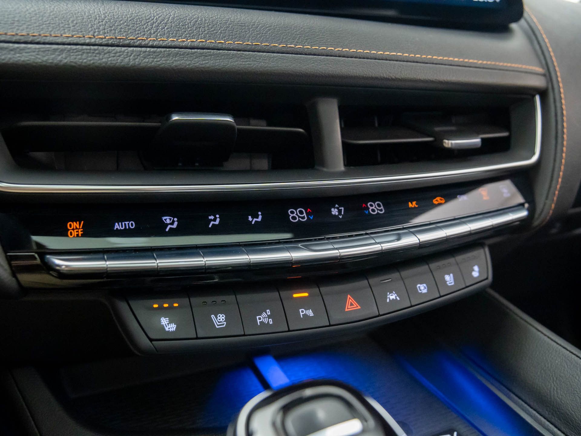 Certified 2025 Cadillac CT5 Sport w/ Technology Package image 29