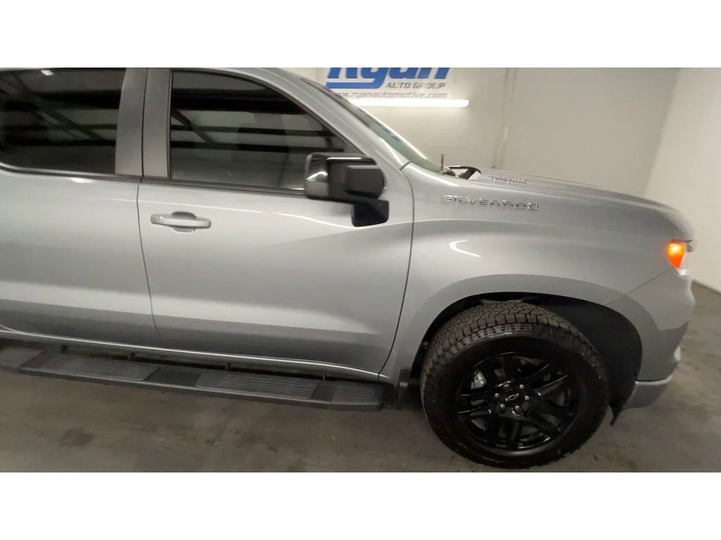 Certified 2025 Chevrolet Silverado 1500 RST image 2