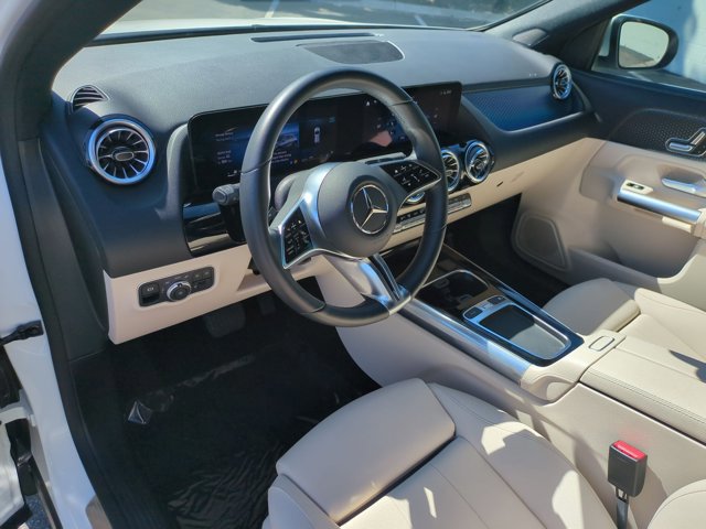 Used 2025 Mercedes-Benz GLA 250 image 10