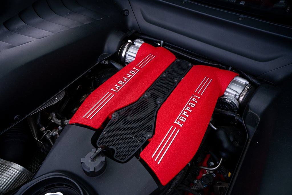 Used 2016 Ferrari 488 GTB RWD image 51