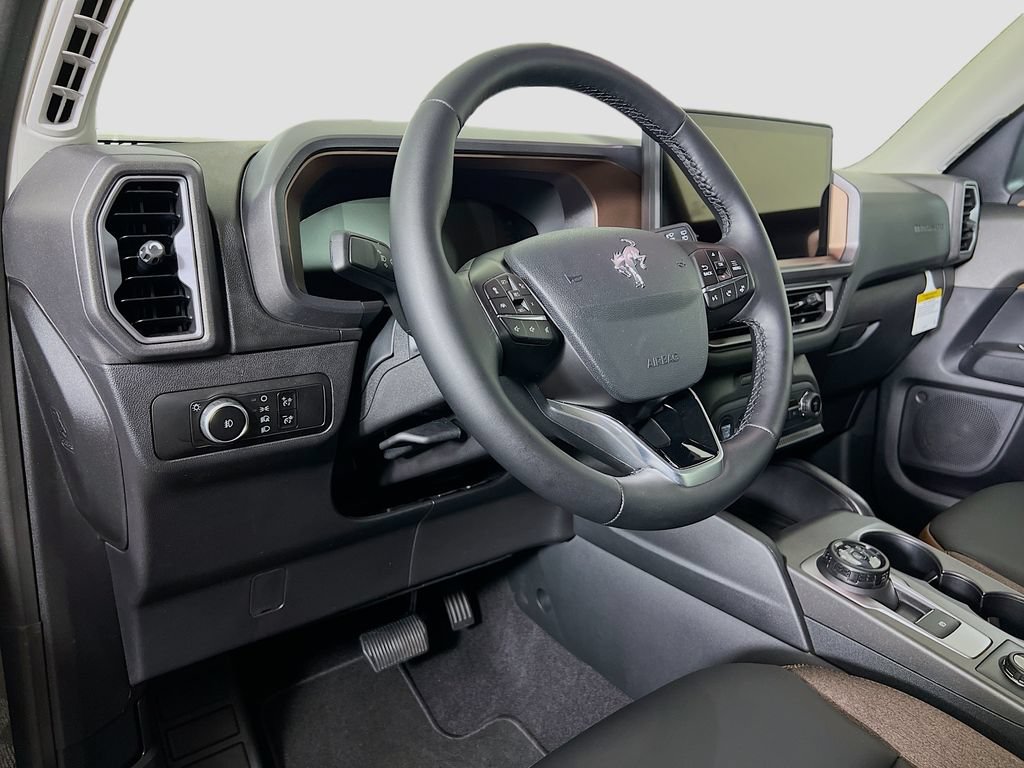 Used 2026 Ford Bronco Sport Outer Banks AWD/4WD image 12