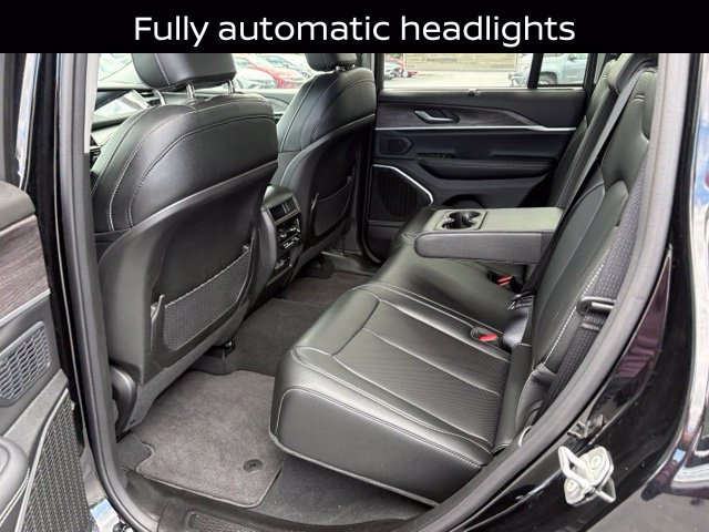 Used 2024 Jeep Grand Cherokee Limited 4xe w/ Luxury Tech Group II AWD/4WD image 25