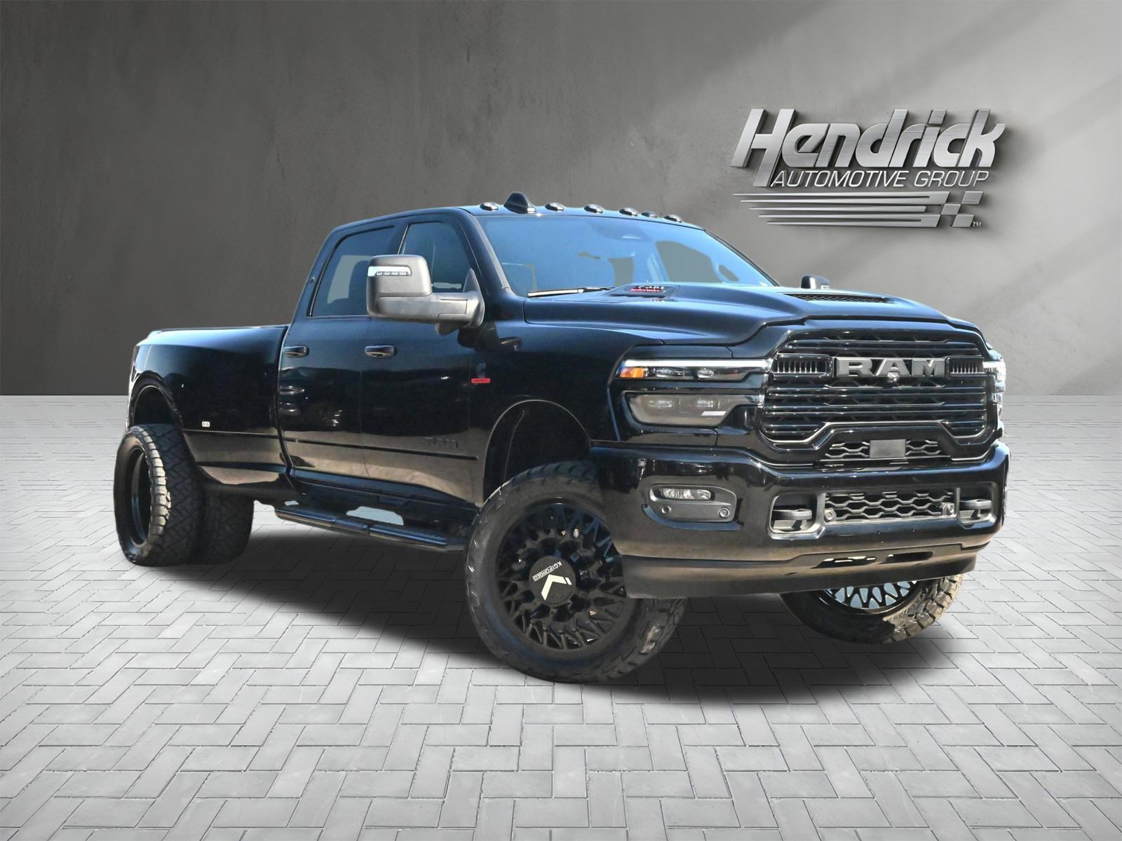 Used 2025 RAM 3500 Laramie w/ Night Edition video 2