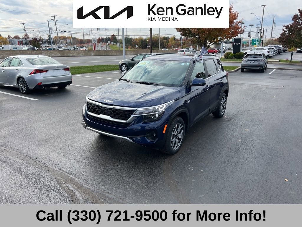 Certified 2023 Kia Seltos EX image 3