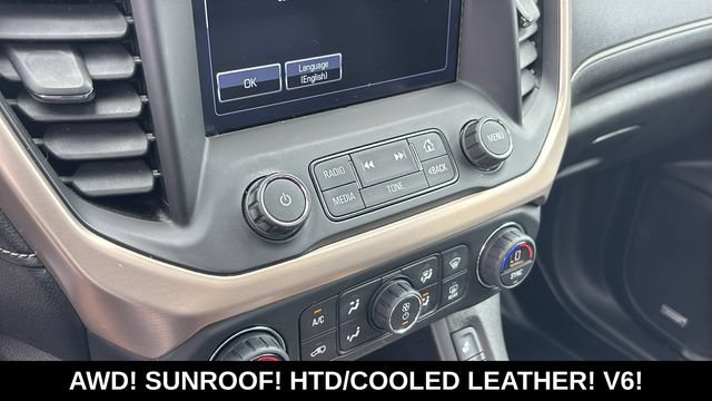 Used 2017 GMC Acadia Denali AWD/4WD image 19