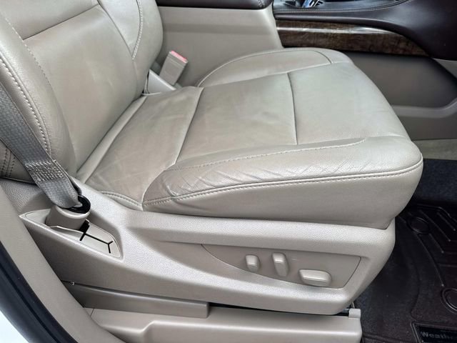 Used 2016 Chevrolet Suburban LT w/ Luxury Package image 14