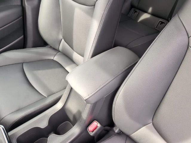 New 2026 Toyota Corolla Cross XLE w/ Convenience Package AWD/4WD image 21