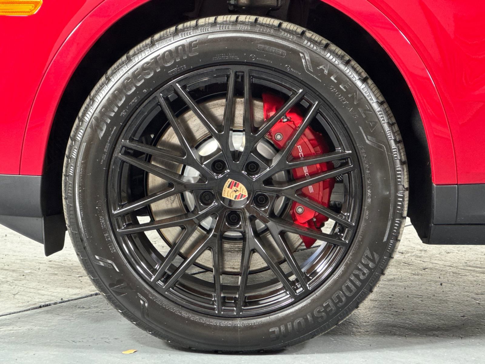 New 2026 Porsche Cayenne S image 34