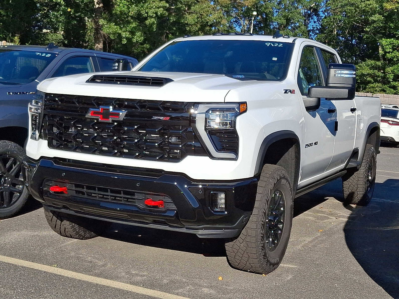 New 2026 Chevrolet Silverado 2500 ZR2 image 3
