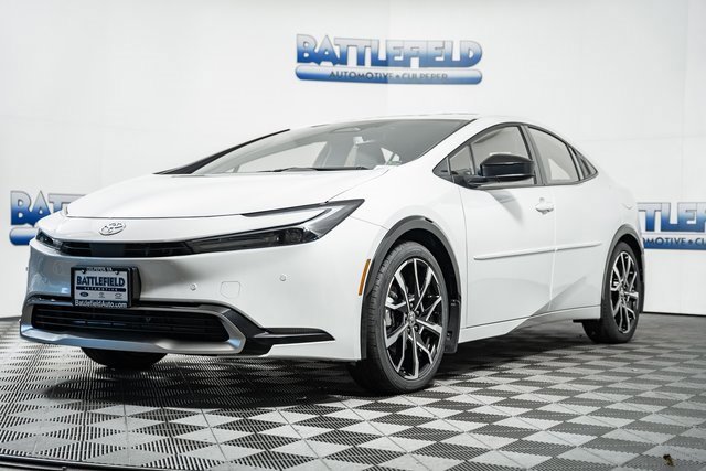 New 2026 Toyota Prius Plug-In Hybrid image 3