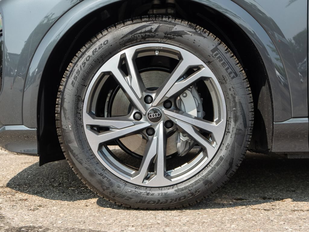 New 2027 Audi Q6 e-tron Prestige AWD/4WD image 7