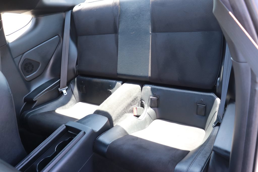 Used 2025 Toyota GR86 Premium w/ Performance Package RWD image 12