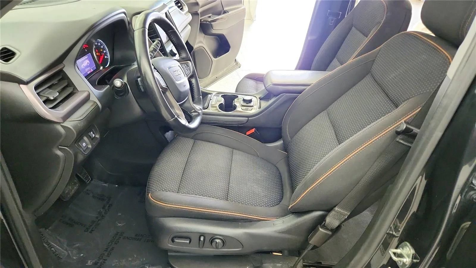 Used 2020 GMC Acadia AT4 w/ Driver Alert Package II AWD/4WD image 23