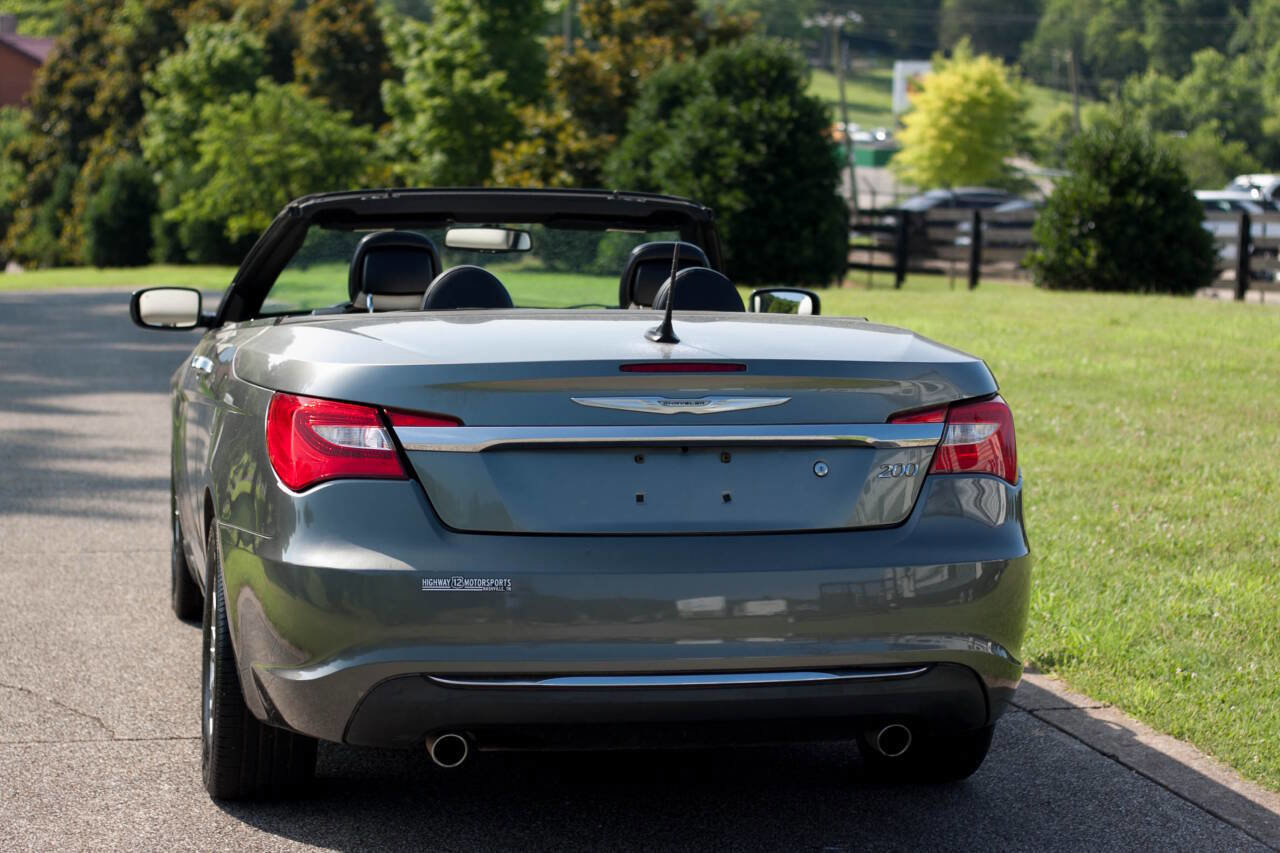 Used 2012 Chrysler 200 Limited image 6