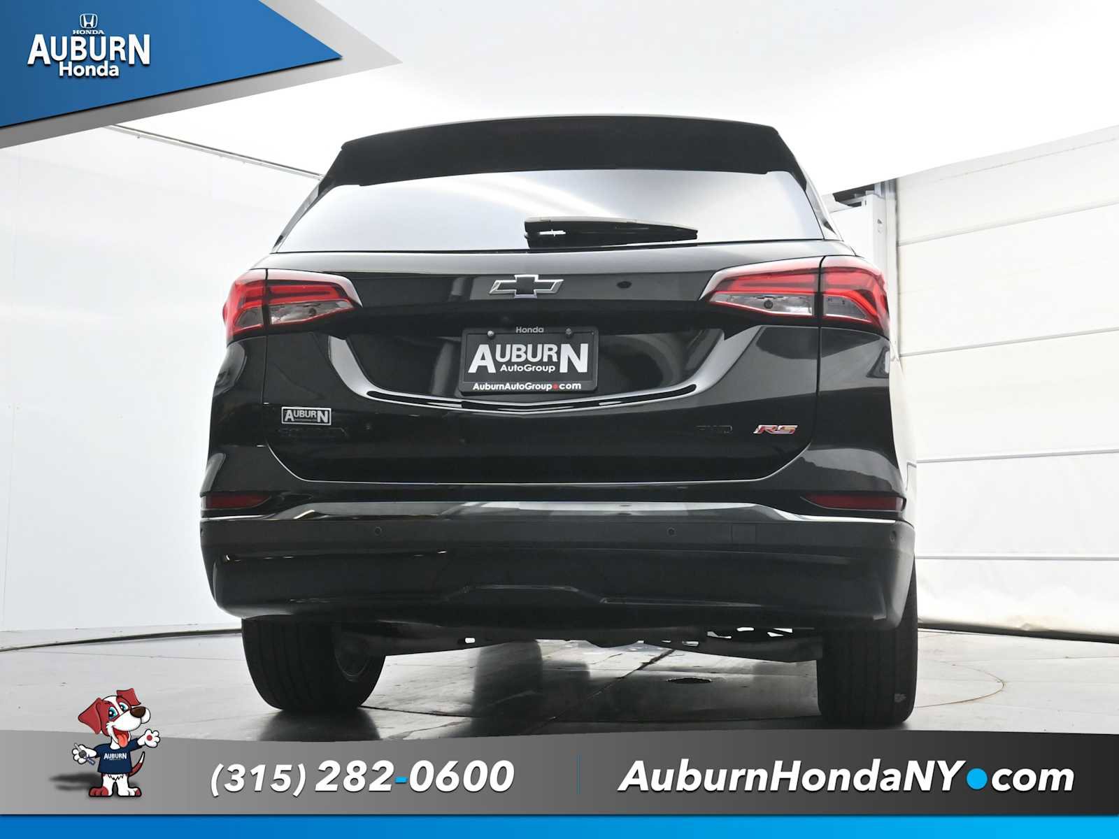 Used 2023 Chevrolet Equinox RS w/ RS Leather Package AWD/4WD image 23