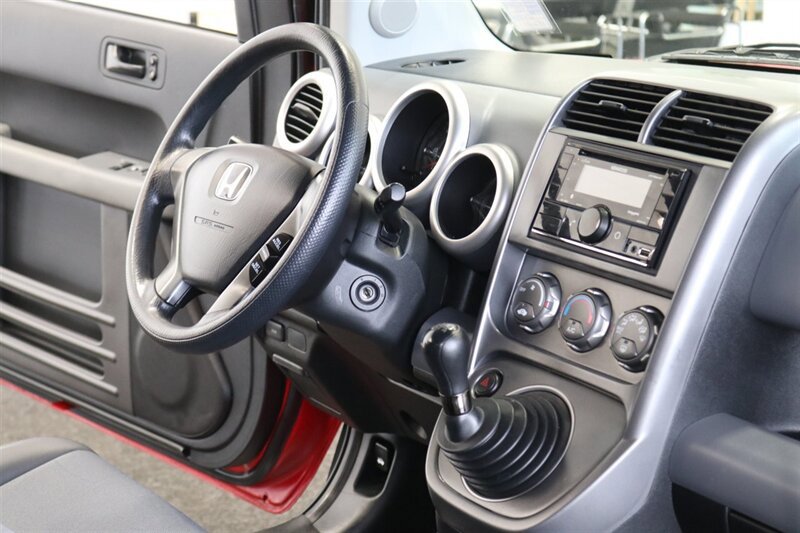 Used 2005 Honda Element EX image 69
