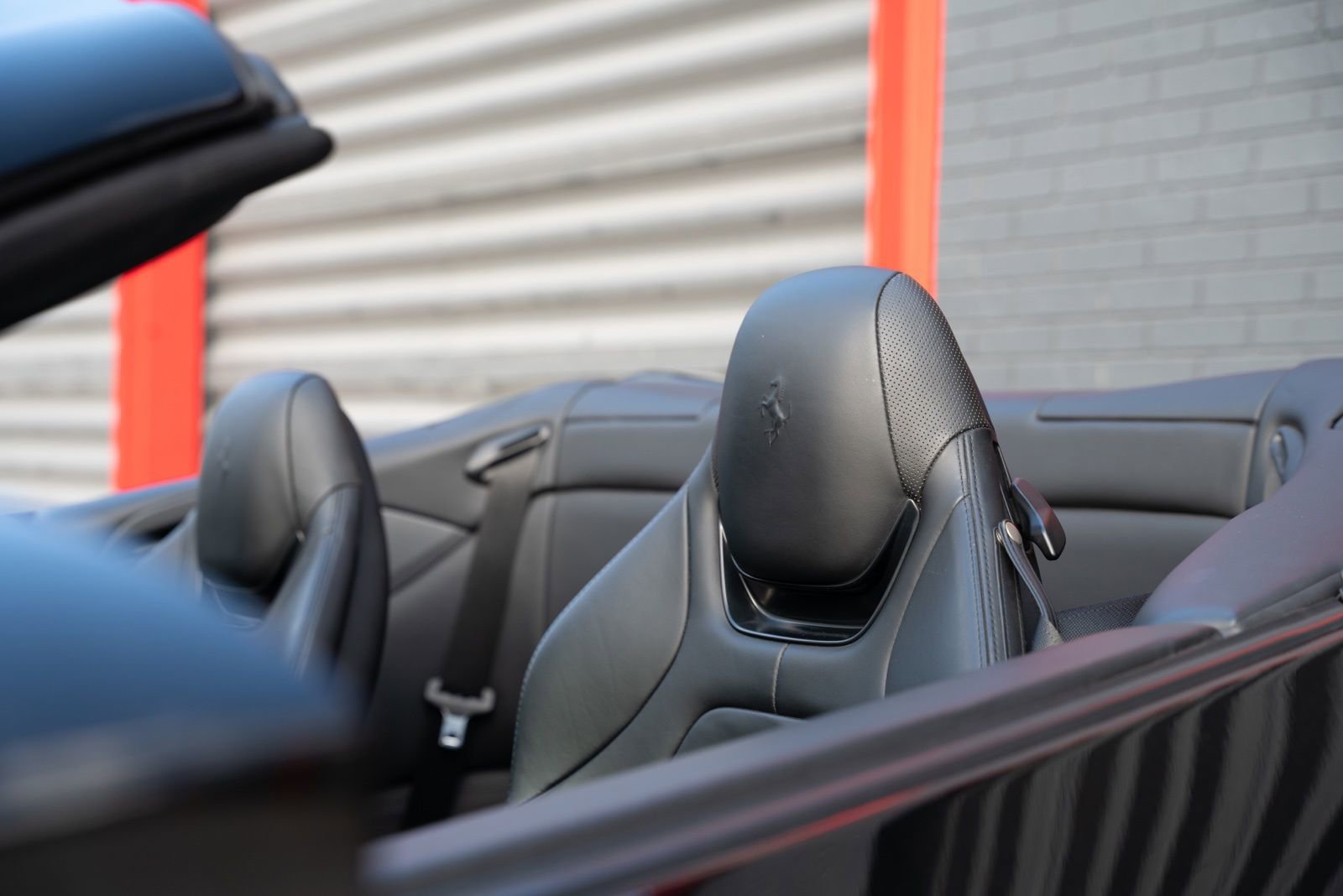 Used 2019 Ferrari Portofino image 17