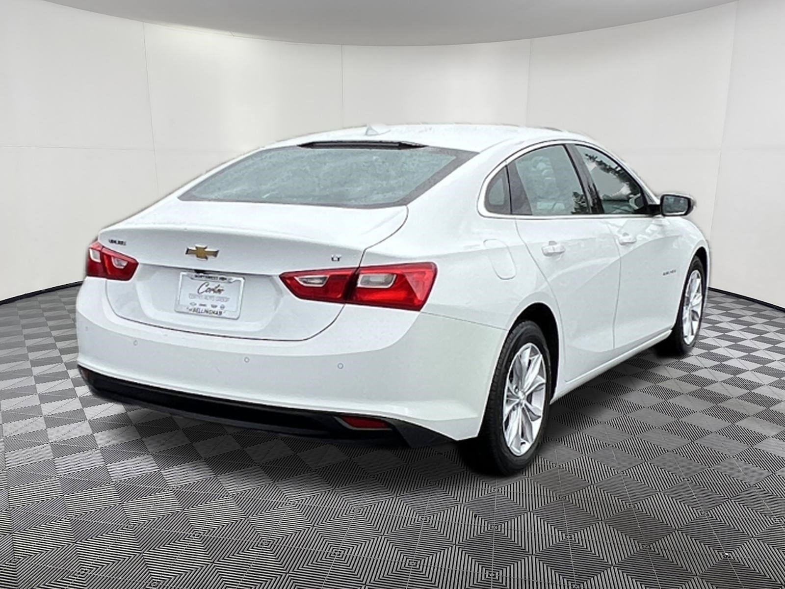Used 2025 Chevrolet Malibu LT FWD image 6