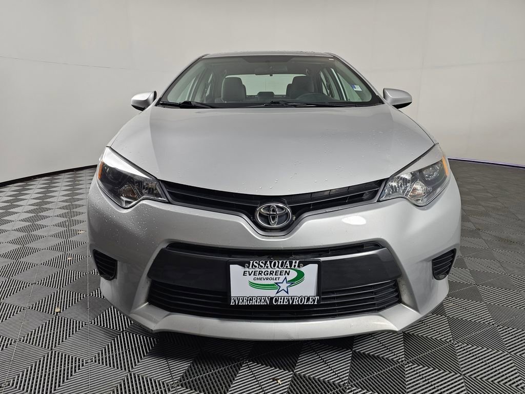 Used 2016 Toyota Corolla LE image 2